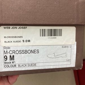 Black Jon Joseph with pink skulls